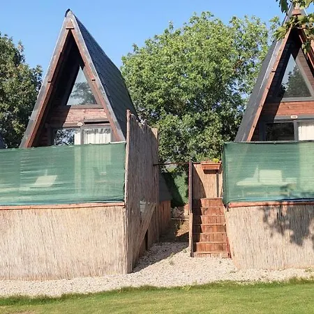 Bungalows The Araz Truzim